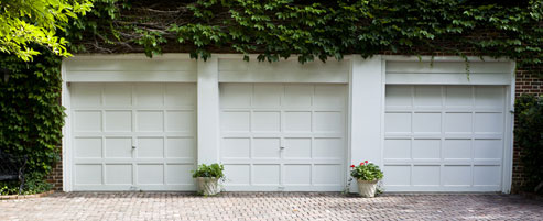 Single car garage door